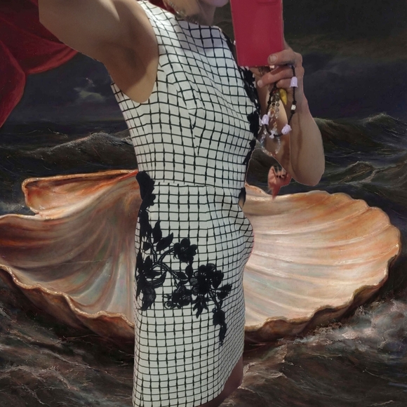 BETSEY JOHNSON Ottoman Sheath Dress - Picture 4 of 6